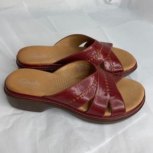 Clarks red leather slides size 6.5 small flaw
